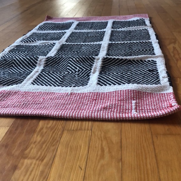 World Market Geo Doormat - Picture 2 of 3